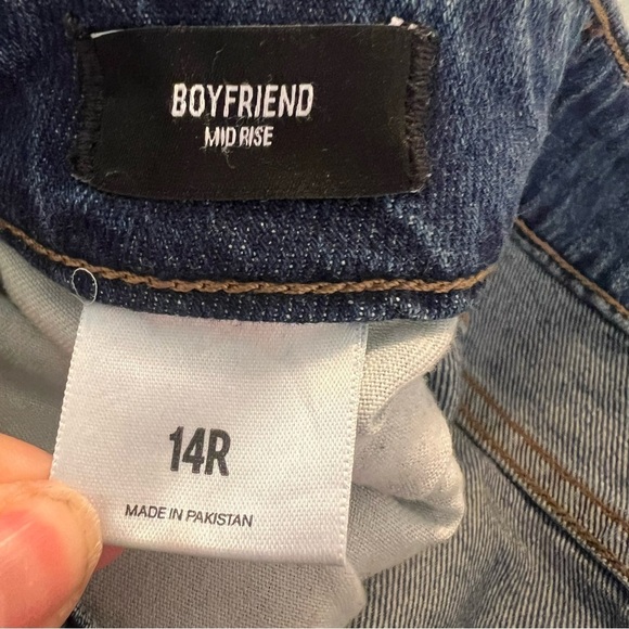 Express Mid-Rise Boyfriend Jean Medium Wash Distressed 14R - Picture 12 of 14